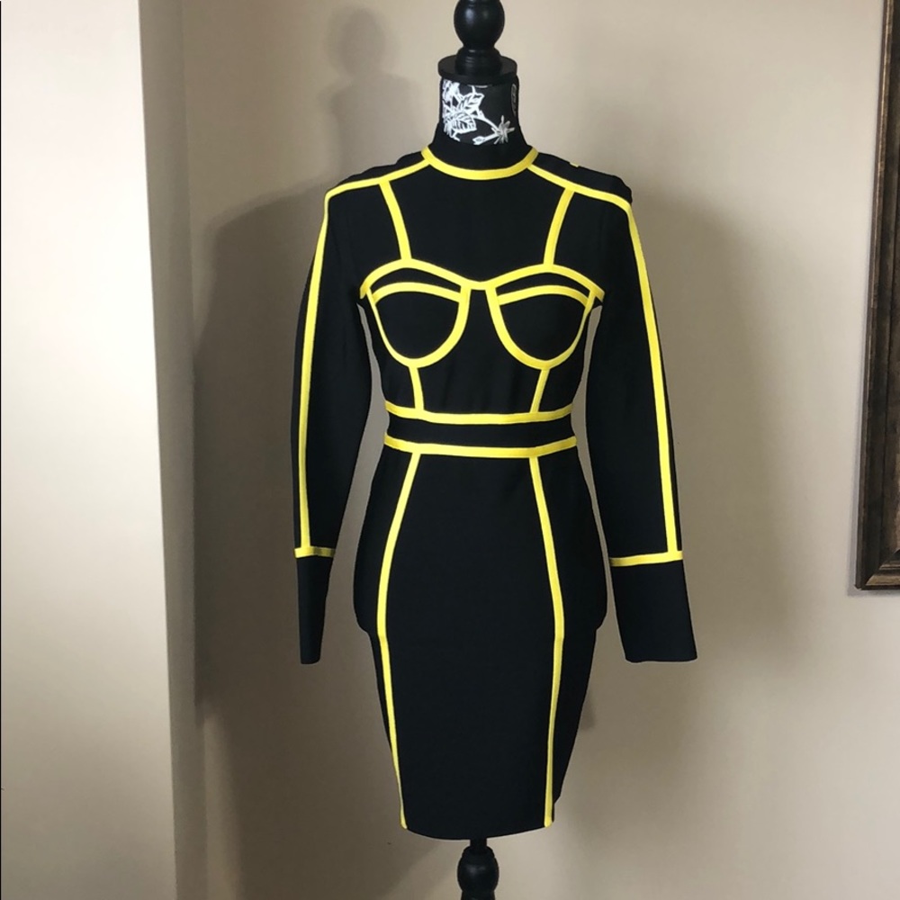 Miss Circle Bandage Dress.